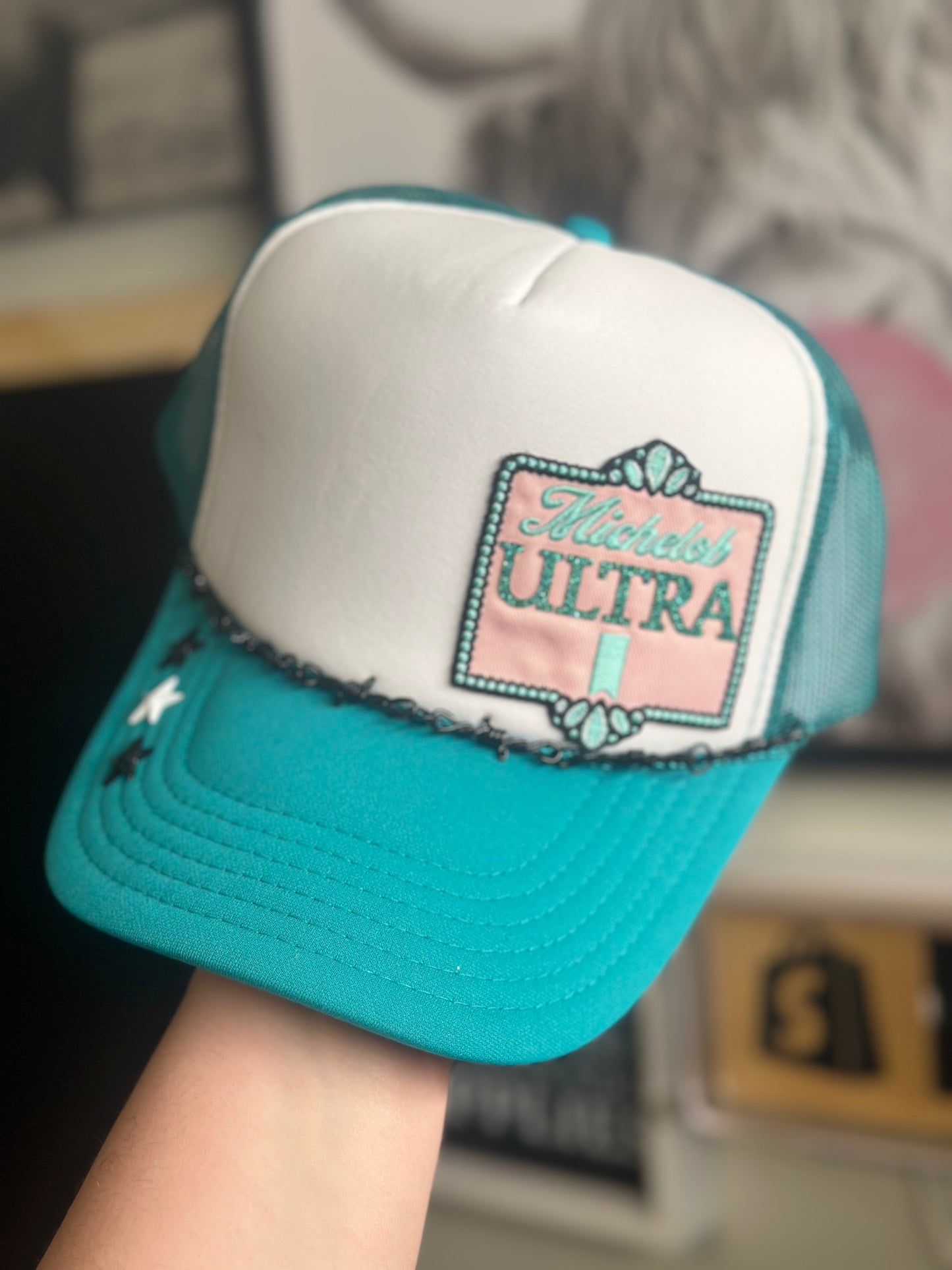 Ultra Hat